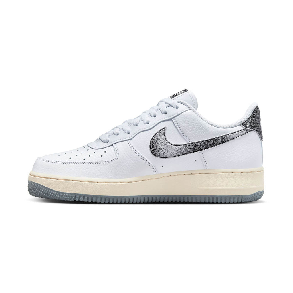 Nike Air Force 1 '07 LX Men's Shoes