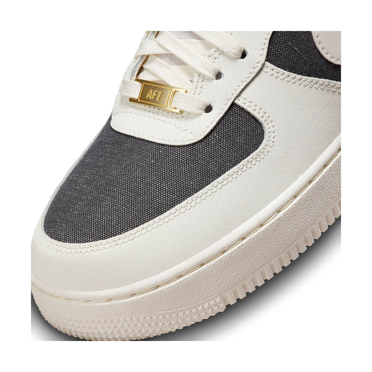 Nike Air Force 1 '07 	Men's Shoes