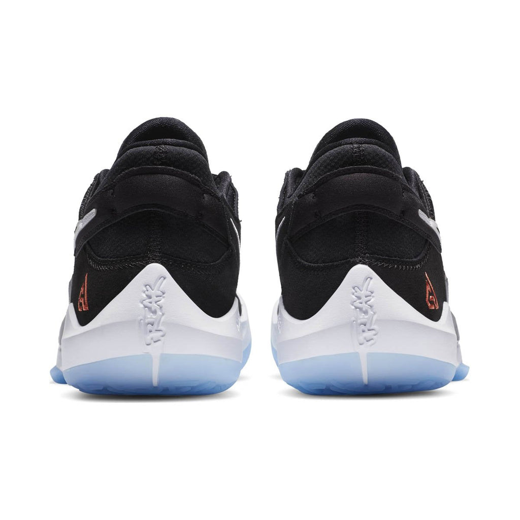 Men's Zoom Freak 2 Basketball Shoe