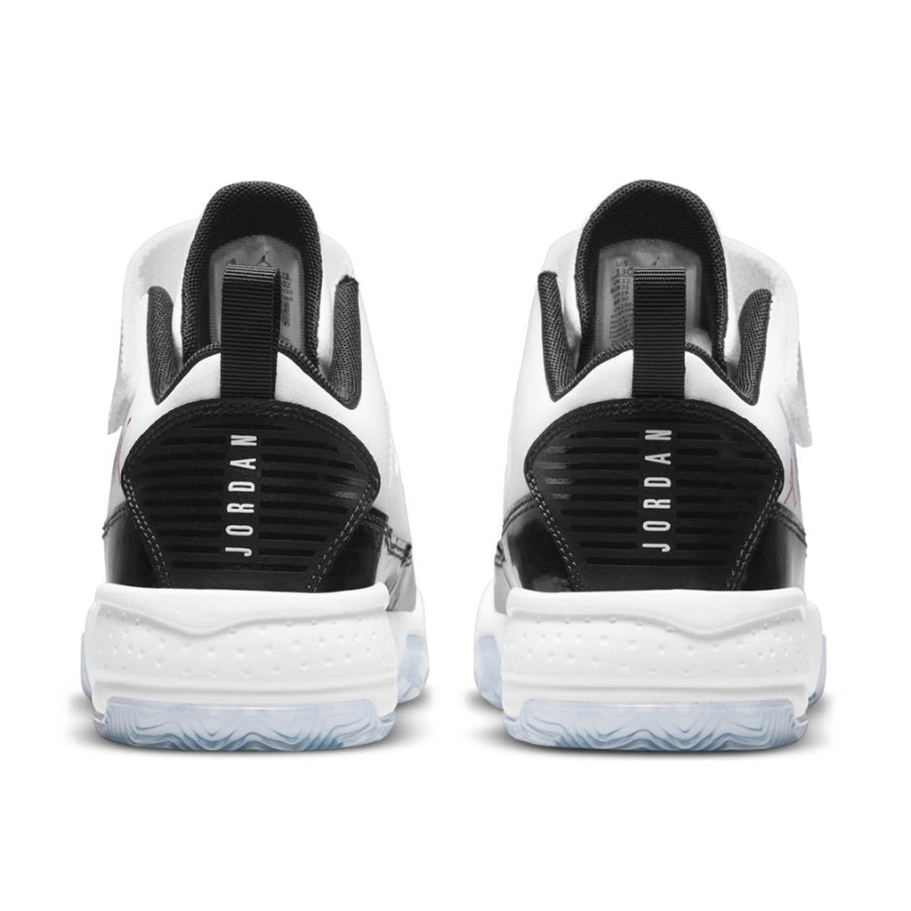 Jordan Max Aura 2 Little Kids' Shoe