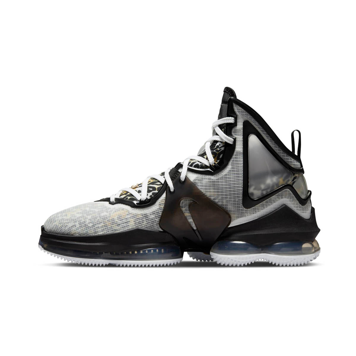 LeBron 19