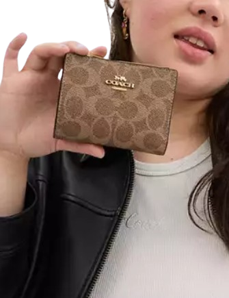 Coach Bifold Wallet In Signature Canvas