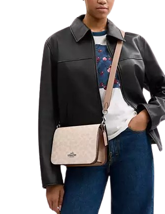 Coach Quinn Bag In Signature Canvas