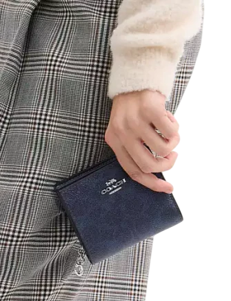 Coach Snap Wallet In Signature Canvas