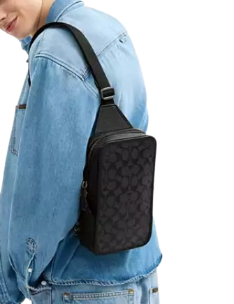 Coach Sullivan Pack In Signature Canvas