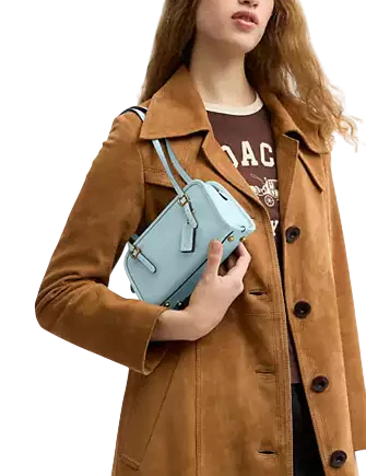 Coach Swing Zip Bag 20