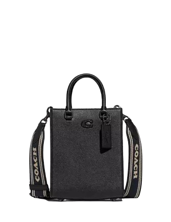 Coach Tote 16 With Signature Canvas