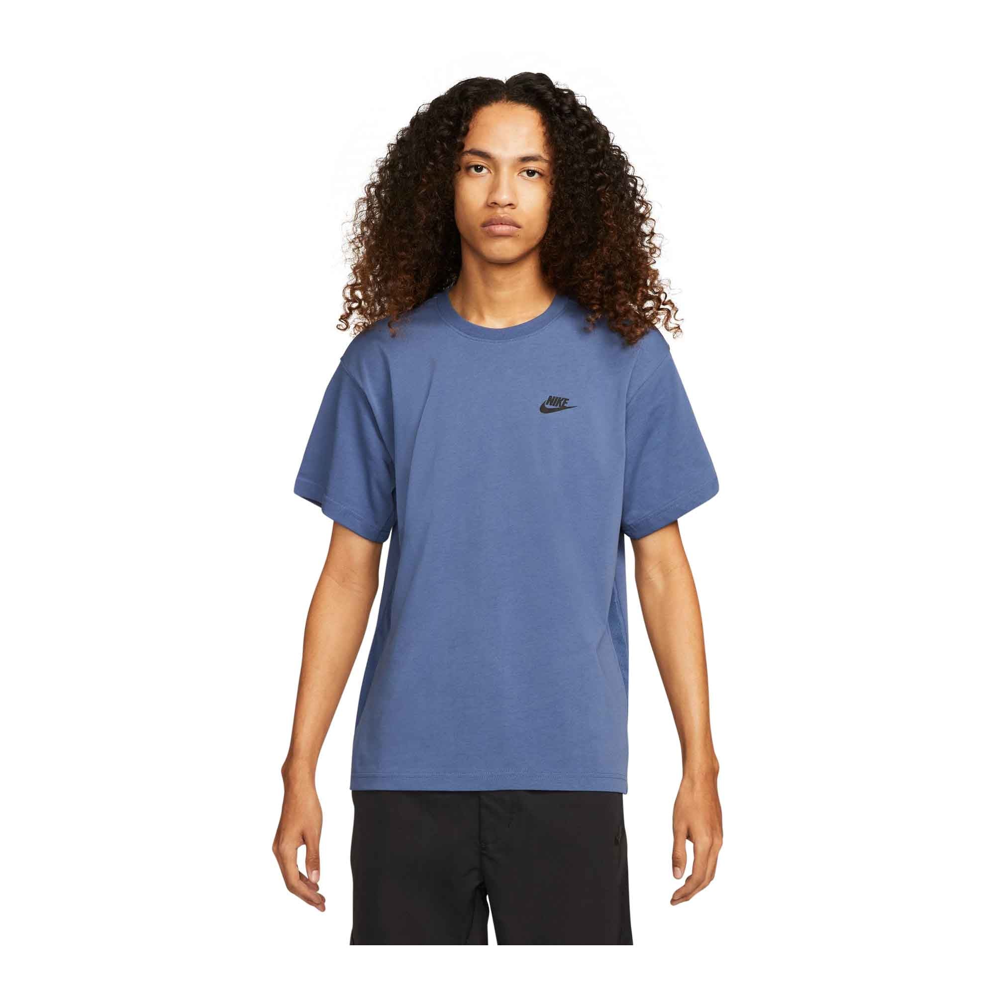 Nike Sportswear Men's Lightweight Knit Short-Sleeve Top