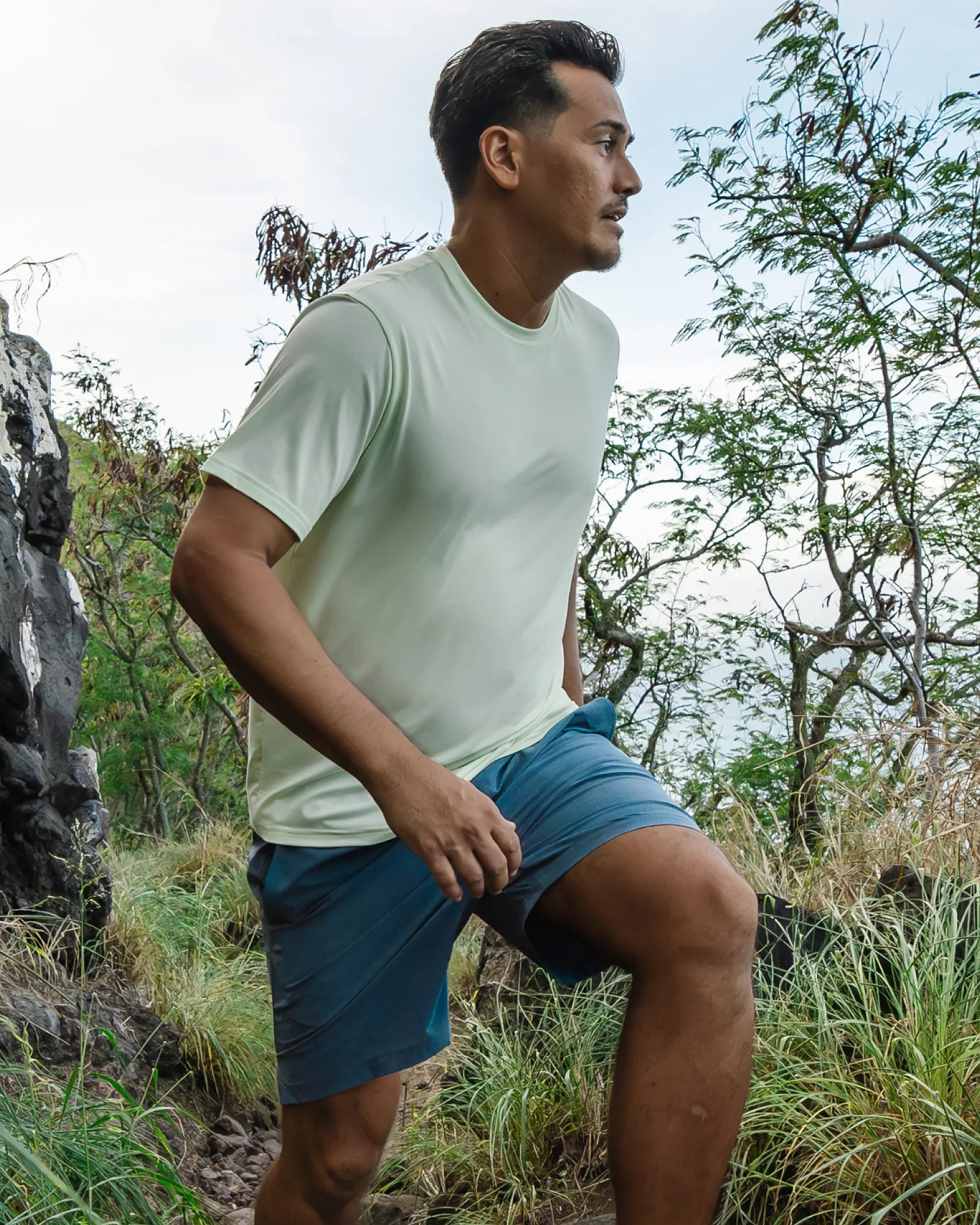 Men's Elevate Lightweight Tee - Sea Pine