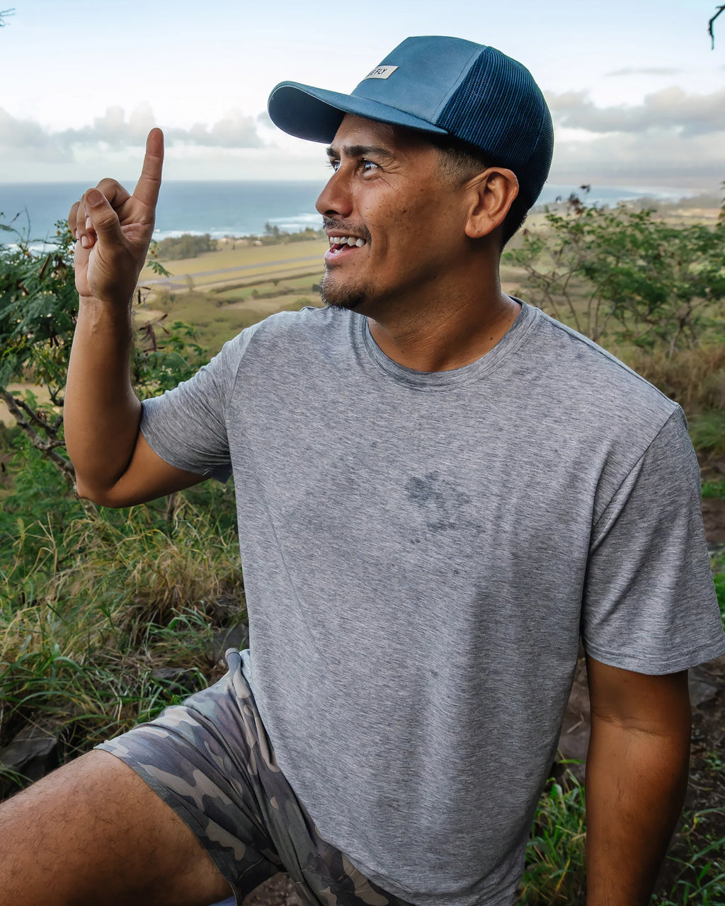 Men's Elevate Lightweight Tee - Sea Pine