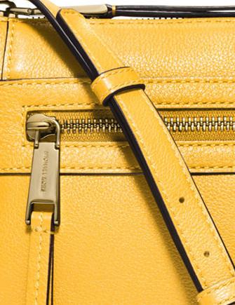 Michael Michael Kors Julia Medium Messenger